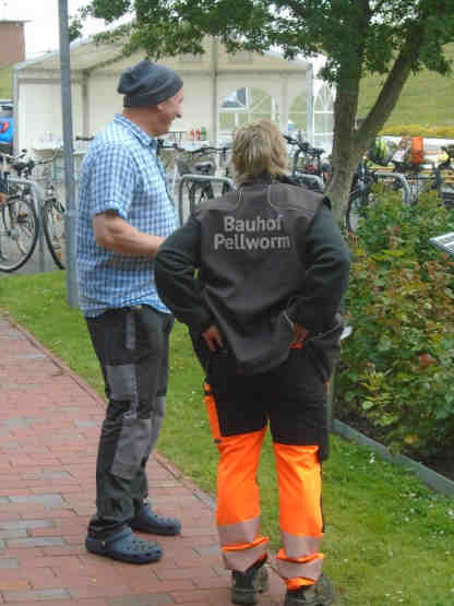 Fachgespräch mit Frau vom Bauhof Pellworm.