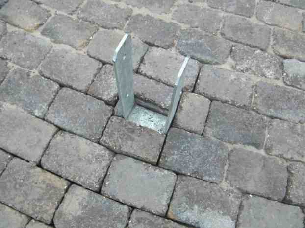 Pflaster um H-Anker angepasst.